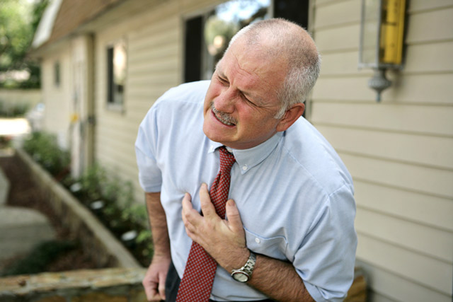 Налягане и сърдечната честота при пристъп на сердечном