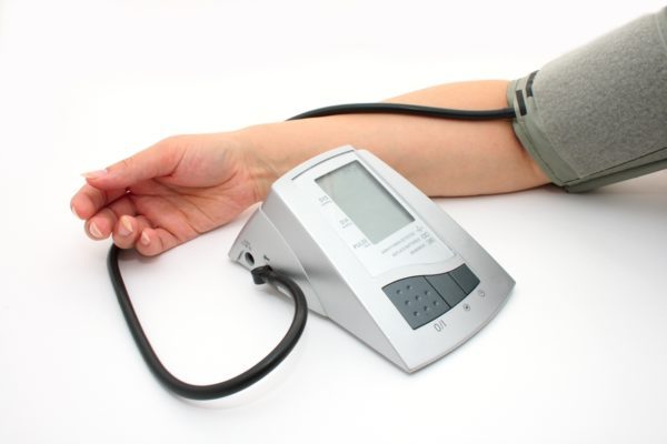 Автоматичните апарати за кръвно налягане за измерване на налягане