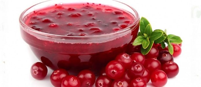 Червена боровинка при налягане